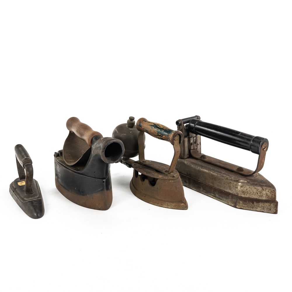 (4) Antique Various Cast Iron Sad Irons (1 of 13)