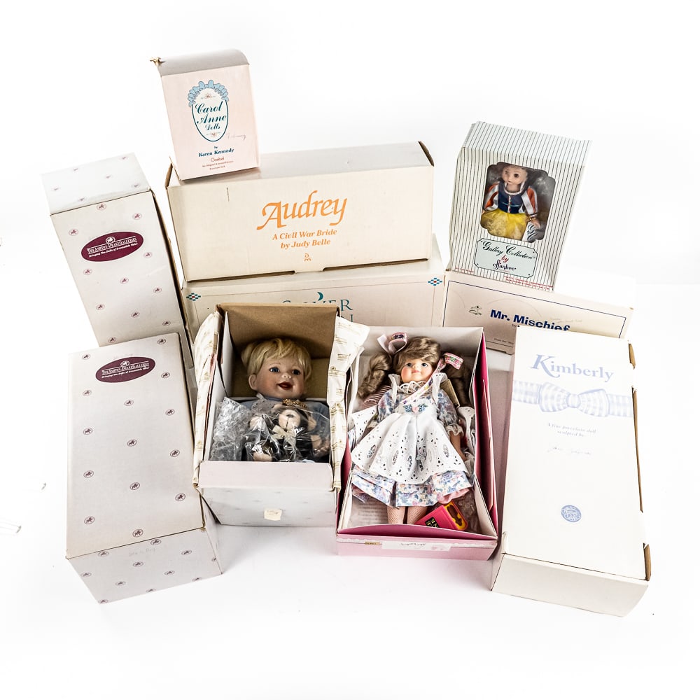 (10) Assorted Collector Dolls w Original Boxes (1 of 17)