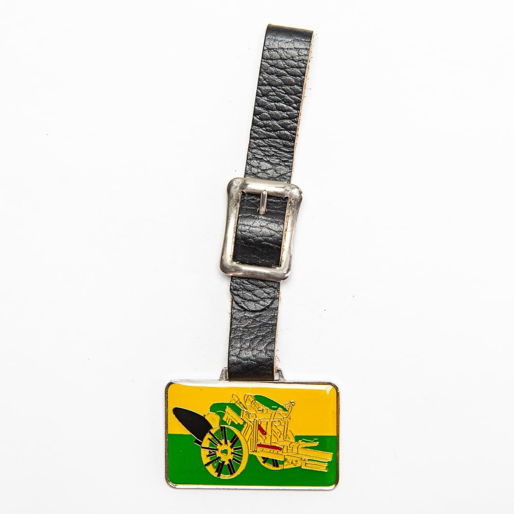 Vintage Watch FOB - WHITE HORSE MACHINERY: With leather strap.Pre-owned. Dents, dings, scratches and other damage may be present?and is common?on used and vintage items. Please look closely at photos. You are bidding on what you see.