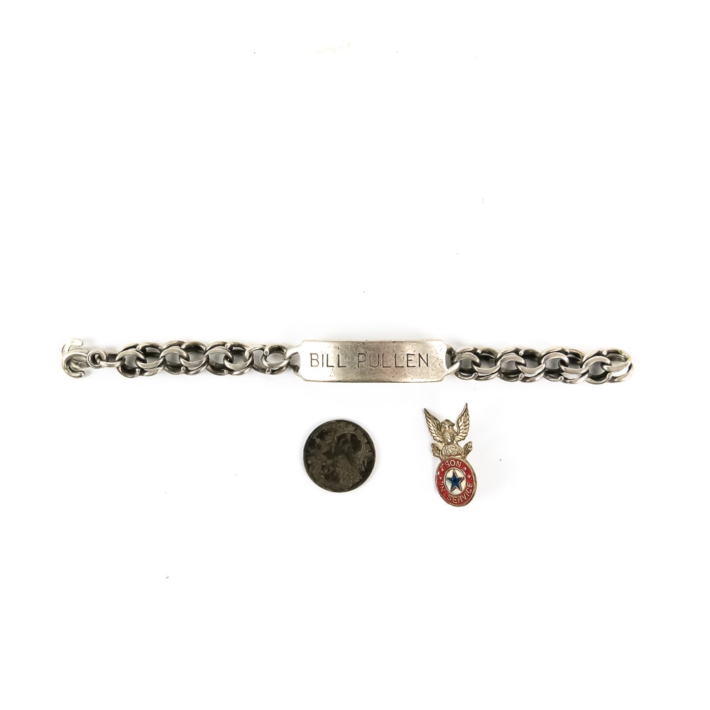 WWII Mens Sterling ID Bracelet & Sterling Pin 25C: Original WWII US Men's Sterling Silver I.D. bracelet with "Bill Pullen" centrally engraved on rectangular identification plate. Presents well with some age and wear noted, approximately 7" with a gran