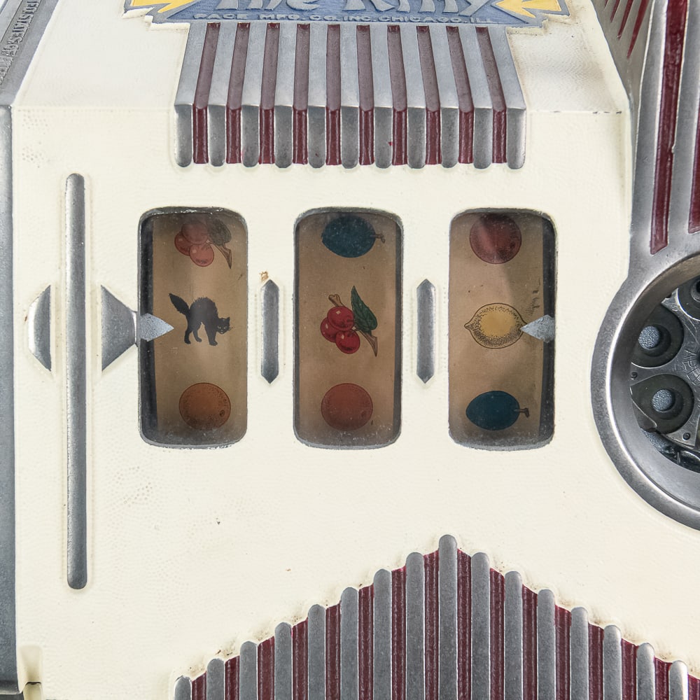 The Kitty 5c Slot Machine - 6