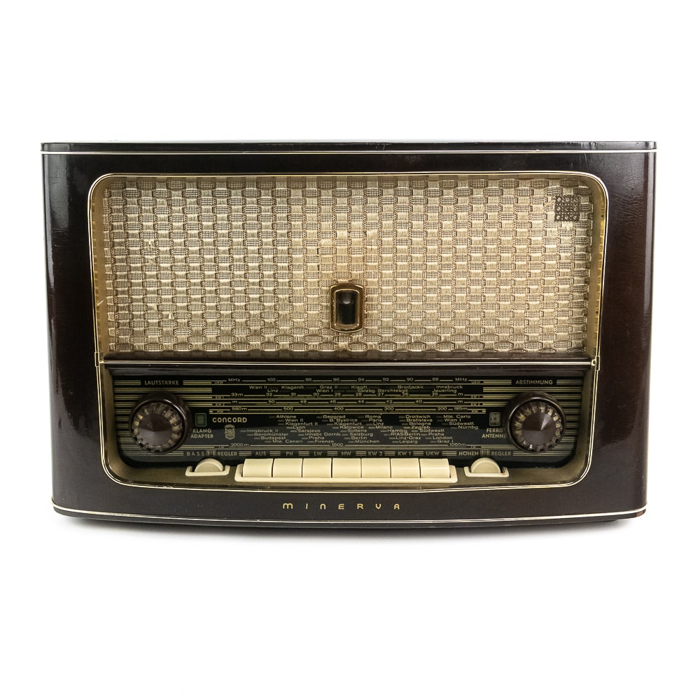 Vintage Minerva Concord Tube Radio Restored w/ BT (1 of 13)