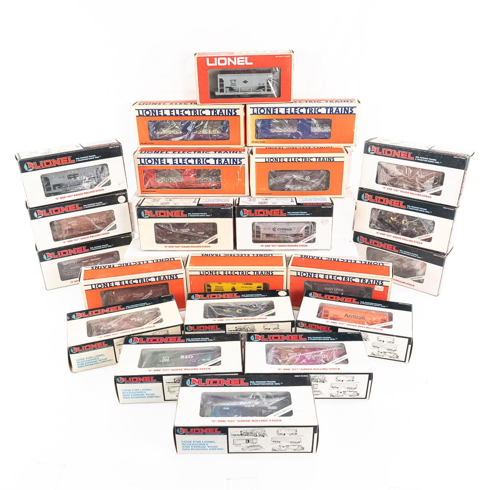 Lionel Mint Caboose O & O27 & O RR Car Collection (1 of 10)