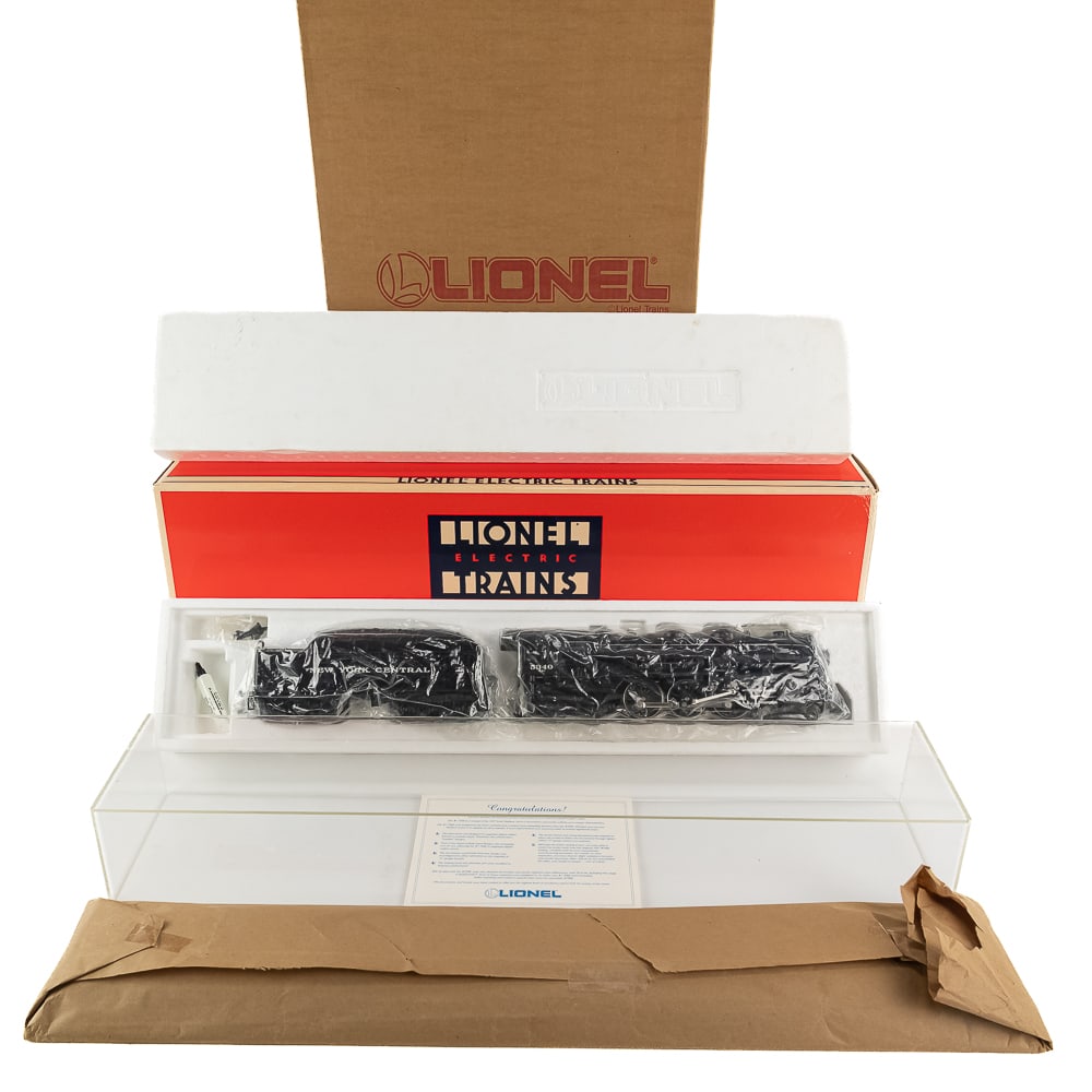 Lionel NYC Hudson 4-6-4 Steam Engine Loco & Tender (1 of 5)