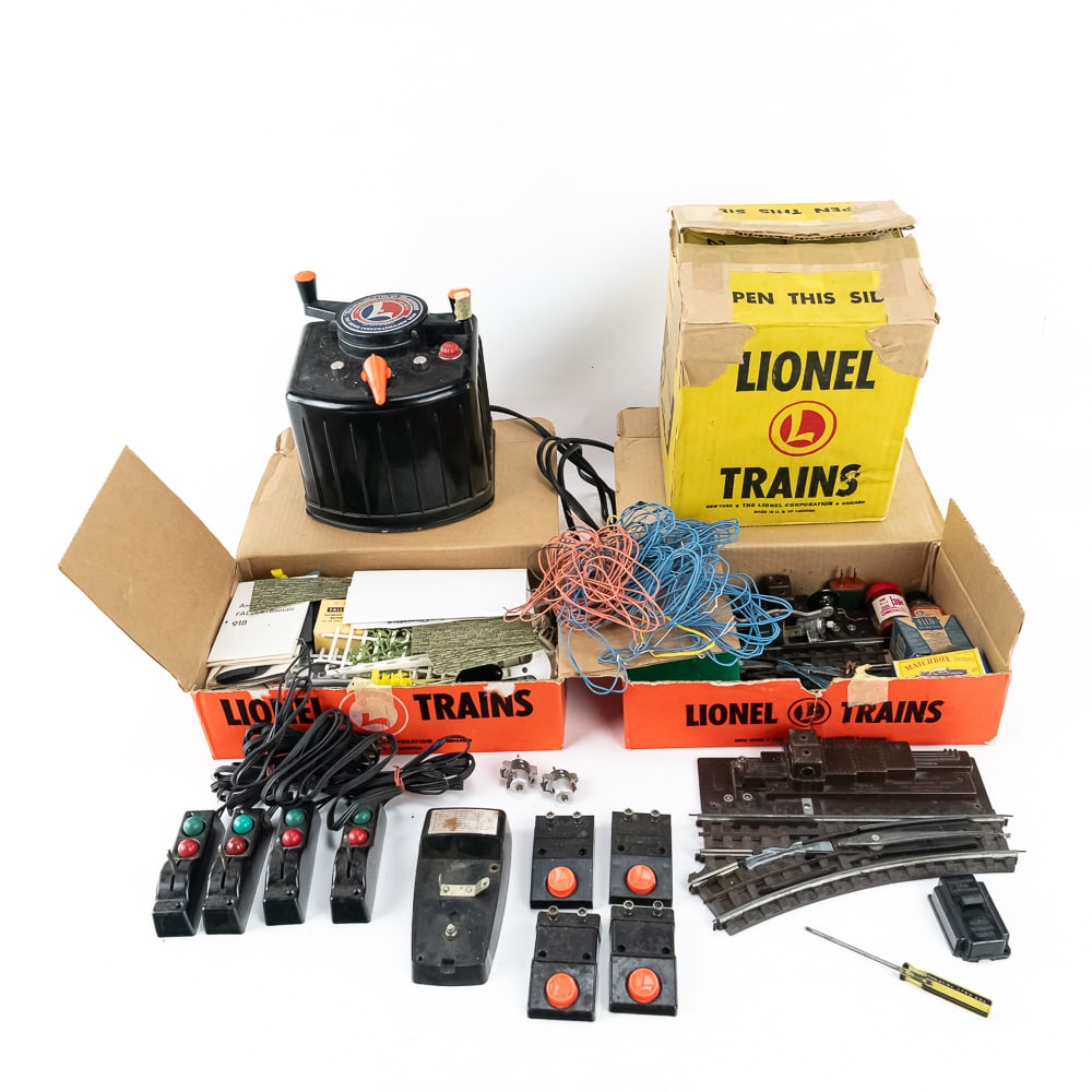 Lionel Type KW Transformer Switches & More (1 of 7)