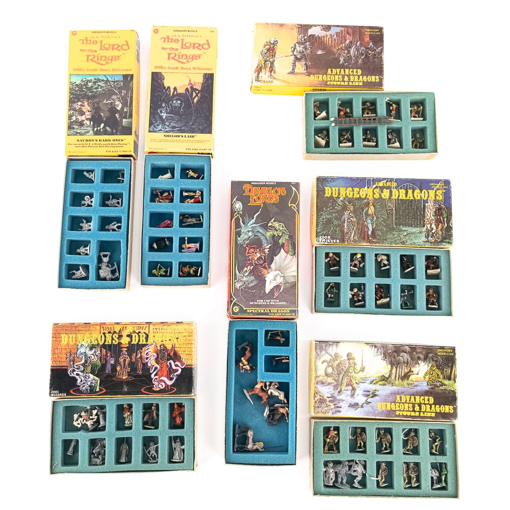 Advanced Dungeons & Dragons & Lord of the Rings: Collection features (3) Advanced Dungeons and Dragons Solid Gold Line (2001 2008 2010 & 2011), Dragon Lords Spectral Dragon metal set, The Lord of the Rings Shelobs Liar & Sauron's Dark Ones metal