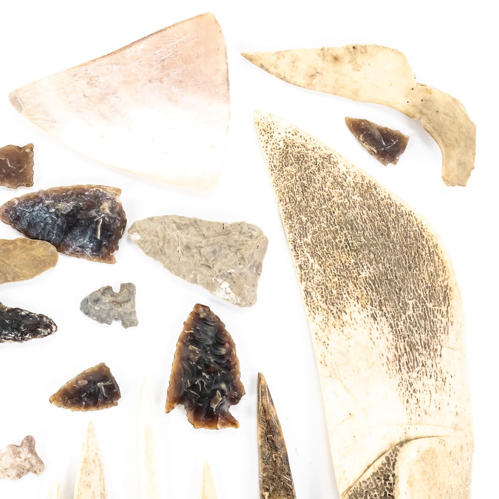 32pc Native American Artifact Collection - 3