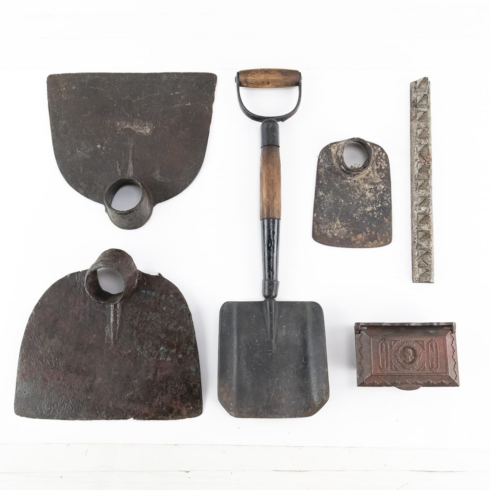 Historic Sioux Rosebud & Spotted Elk Hoe Lot (1 of 20)