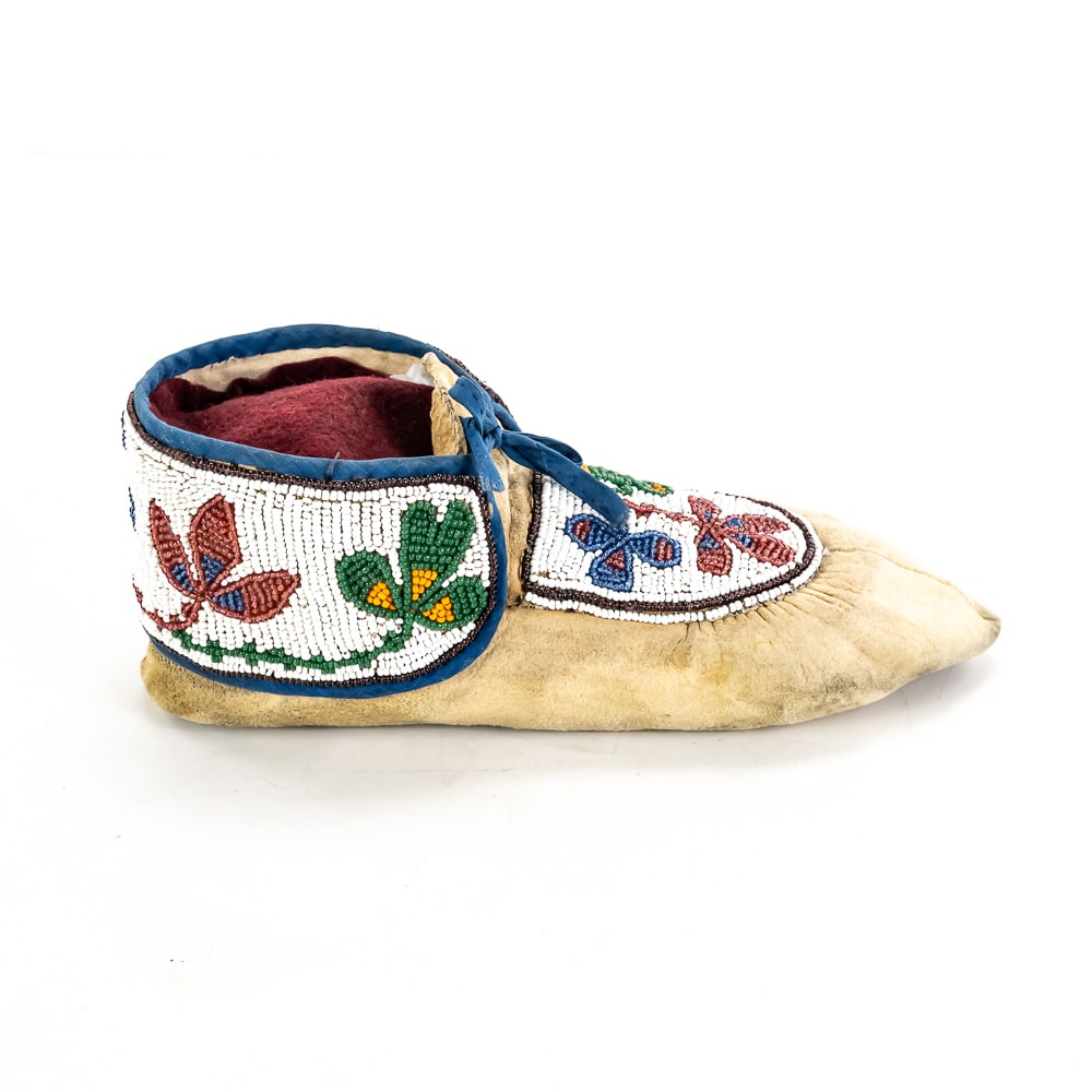Beaded Native American Moccasins - 5
