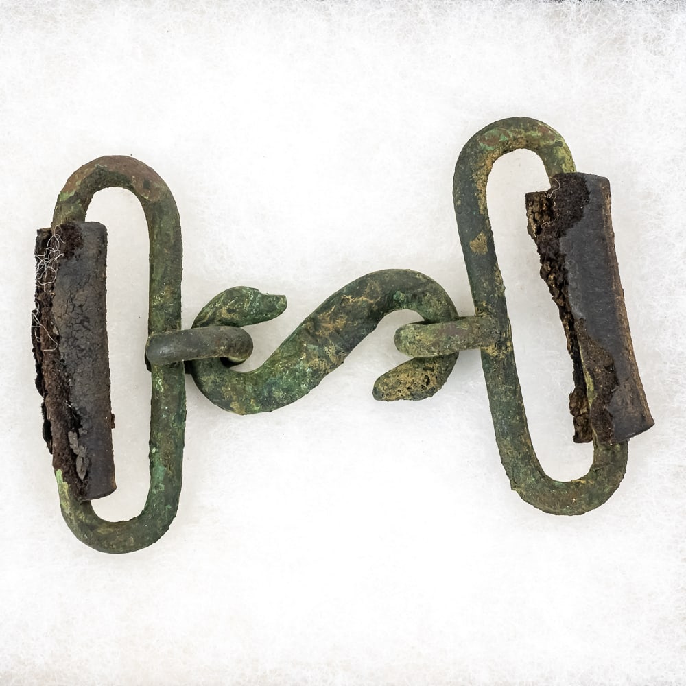 Dug Civil War Brass Snake Belt Buckle: As a seasoned militaria specialist, I recognize this as a classic "dug" example of a mid-19th-century two-piece snake pattern belt buckle, a design famously utilized by both Union and Confederate