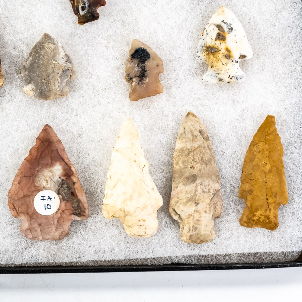 16pc Native American Projectile Points - 9