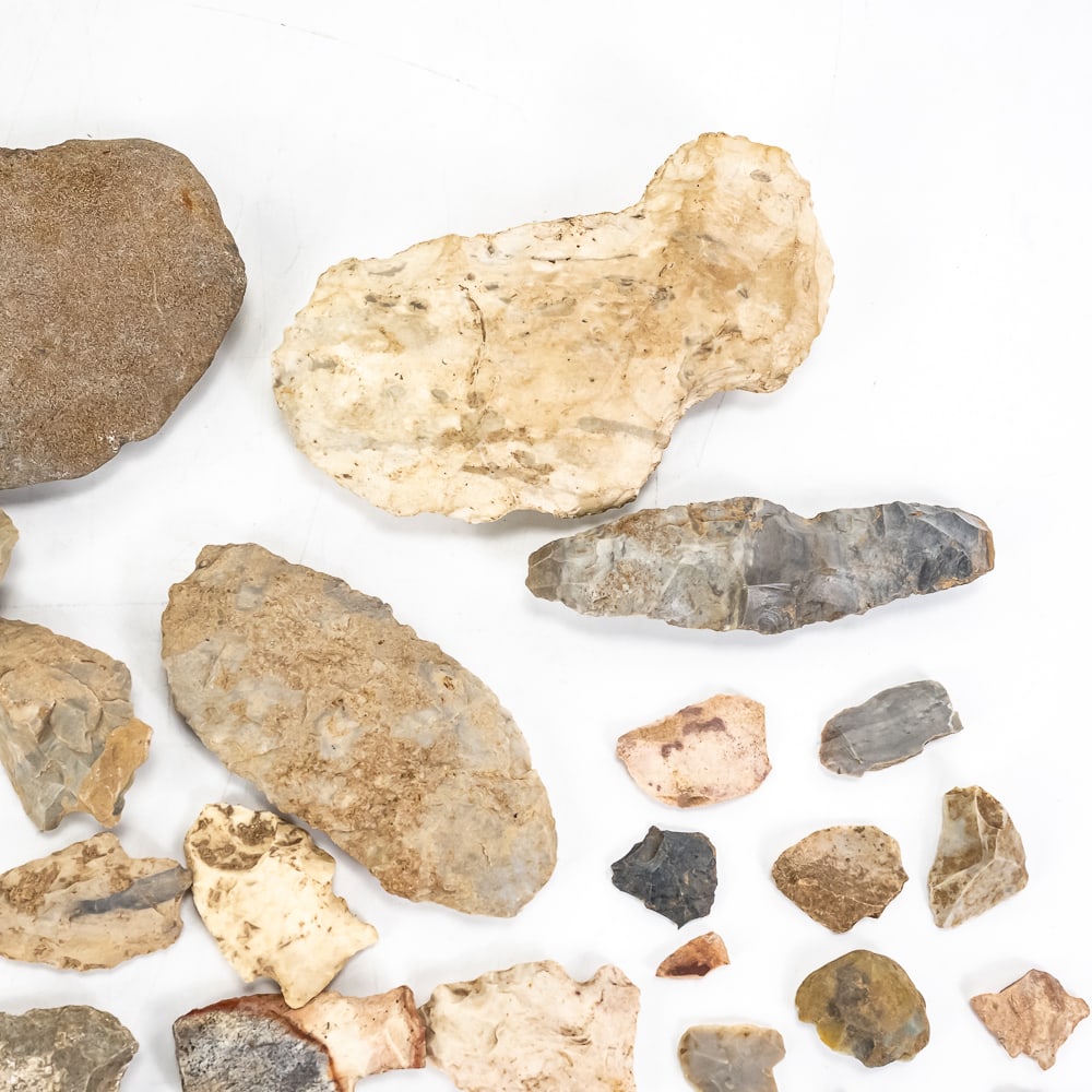 Large Midwest Native American Artifact Lot - 4