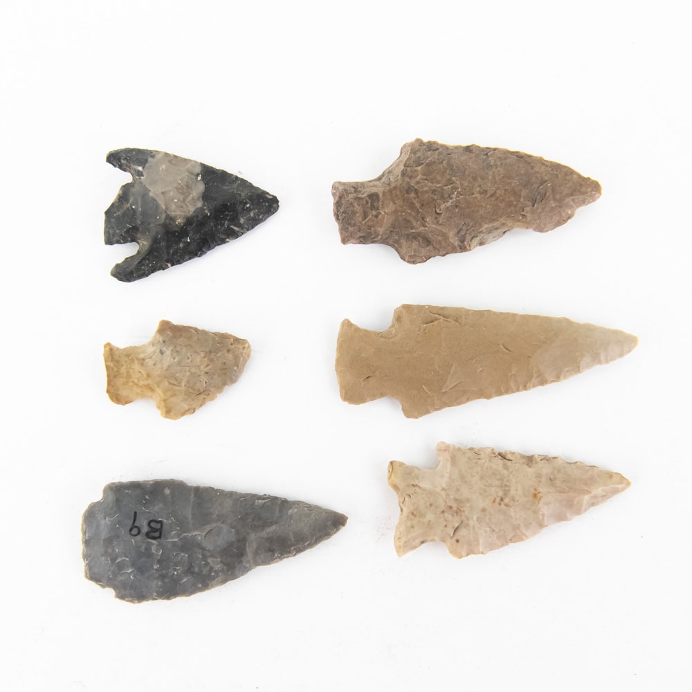 Archaic & Woodland Projectile Points (6): Artifacts from a collection of six prehistoric lithic projectile points, commonly referred to as arrowheads or spear points, are presented here. These are likely examples of Archaic to Woodland period