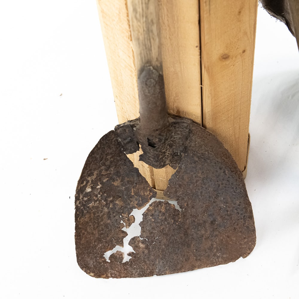 3 Mining Hand Tools - 4