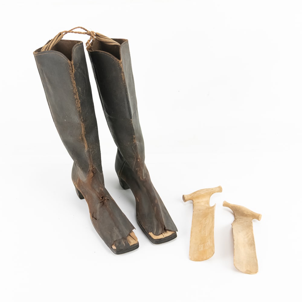 Antique Square-Toe Boots & Walker Jacks (1 of 9)