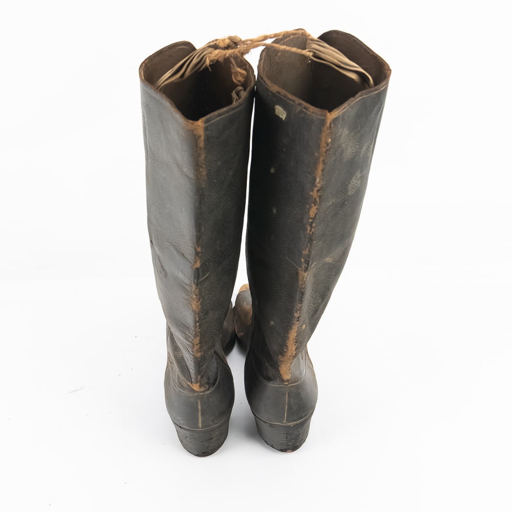 Antique Square-Toe Boots & Walker Jacks - 7