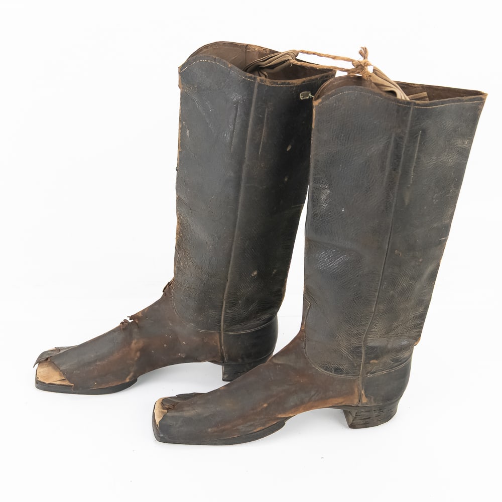 Antique Square-Toe Boots & Walker Jacks - 8