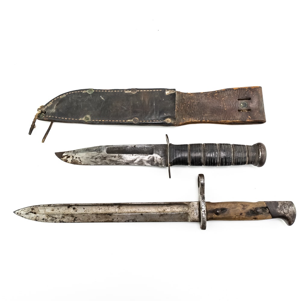 Mauser Bayonet & US Marine KABAR Knife w/Sheath (1 of 16)