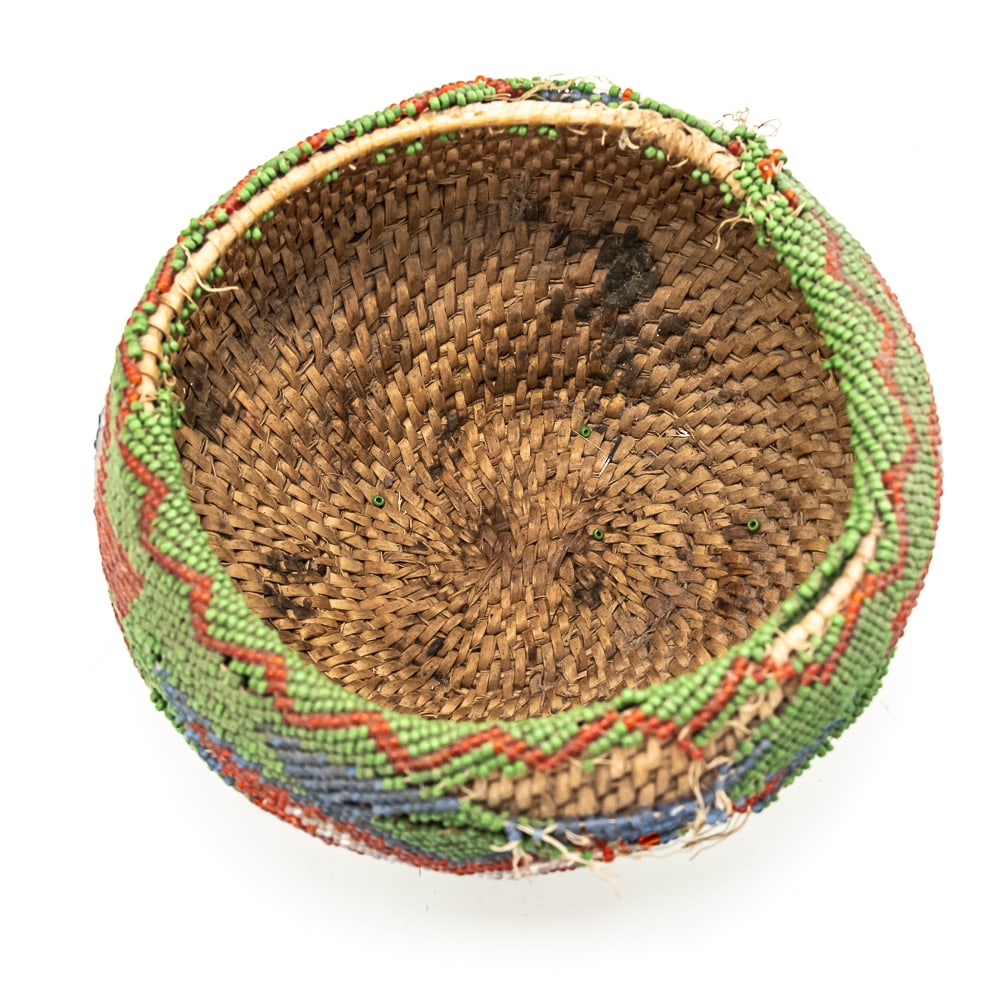 1920s Paiute Beaded Basket - 4