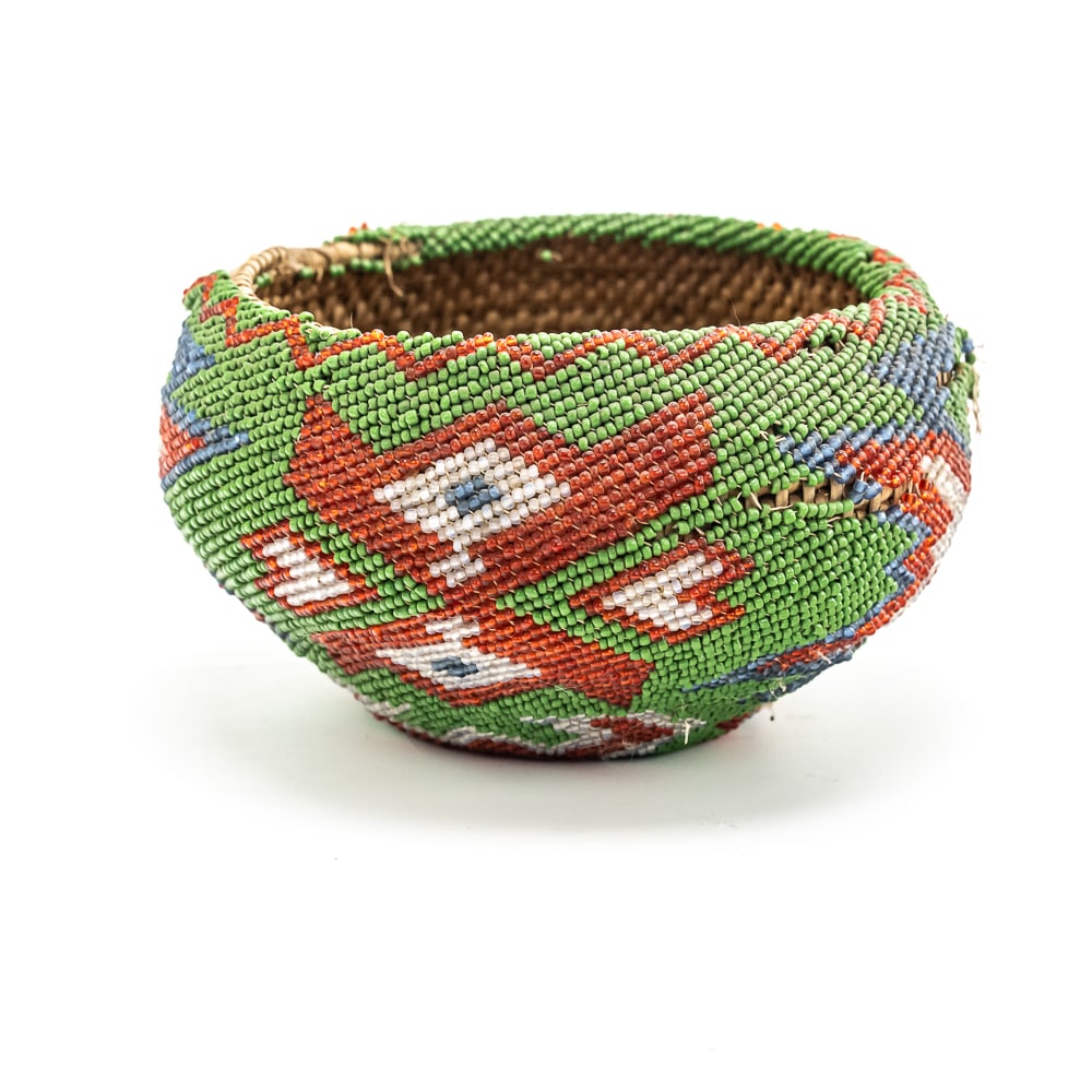 1920s Paiute Beaded Basket - 5