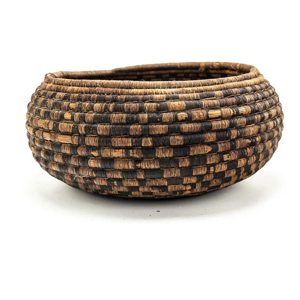 1900s Pomo? Basket - 3