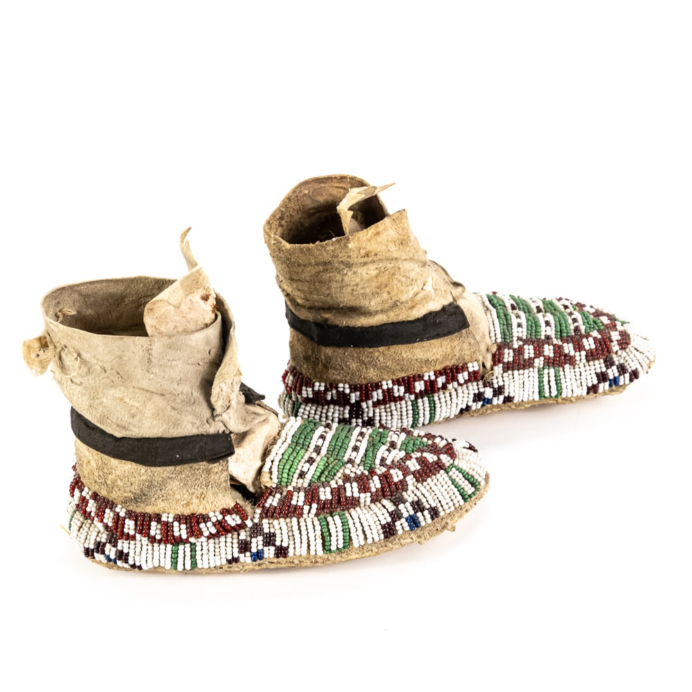 5pc Antique Beaded Native Moccasins - 6