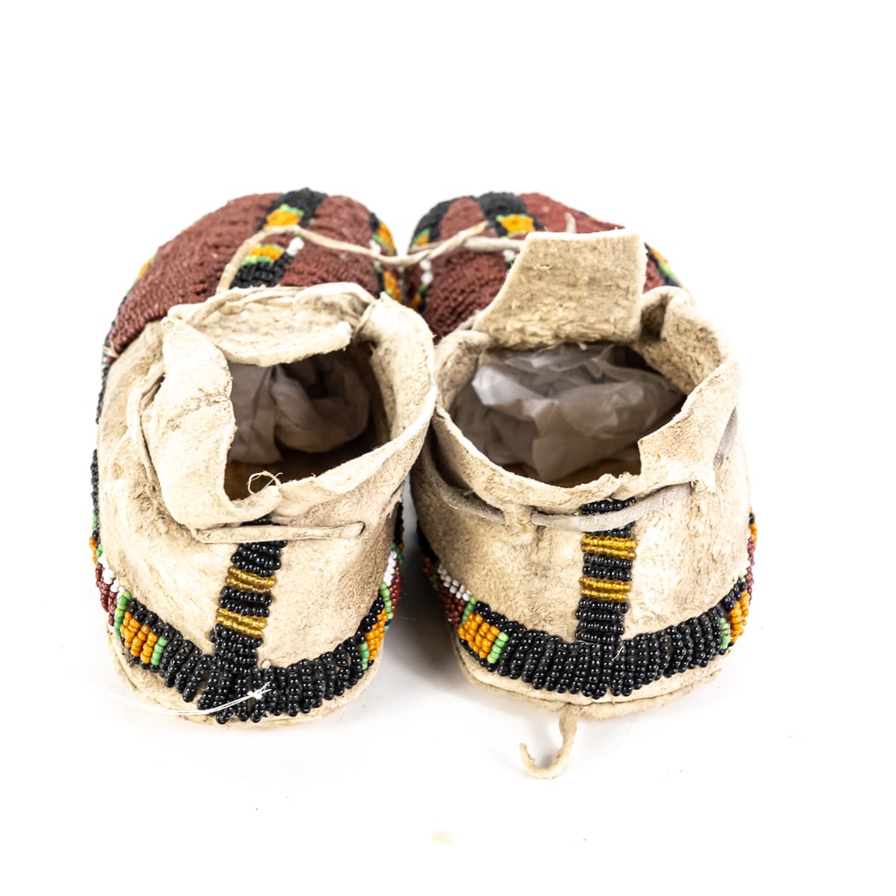 5pc Antique Beaded Native Moccasins - 9