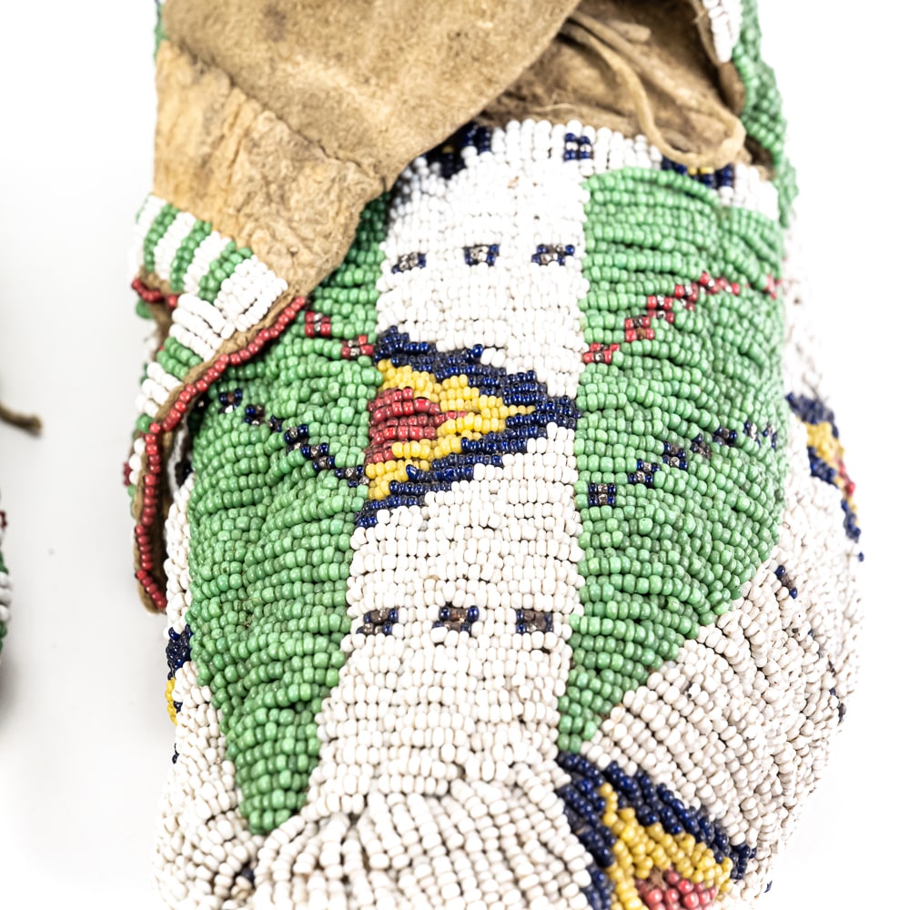 Native American Fully Beaded Moccasins Pair - 3
