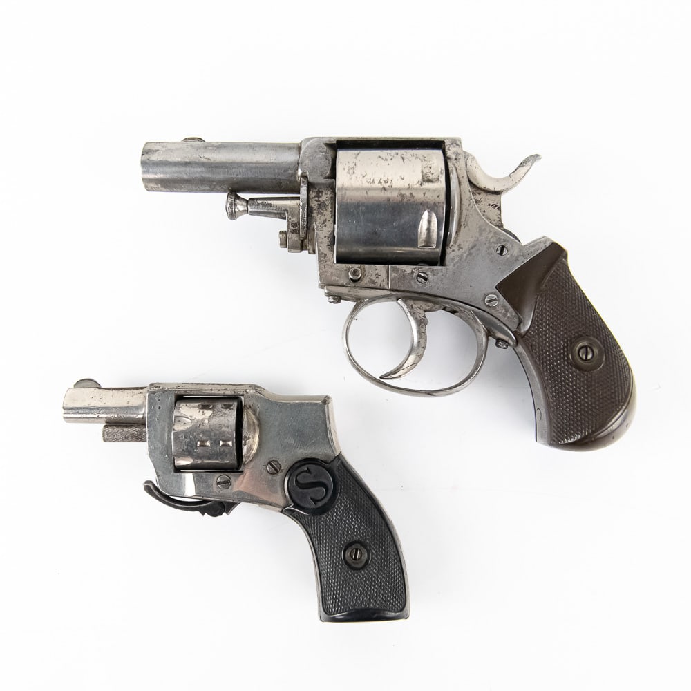 Pair of Early 20th Century Pocket Revolvers (C) (1 of 18)