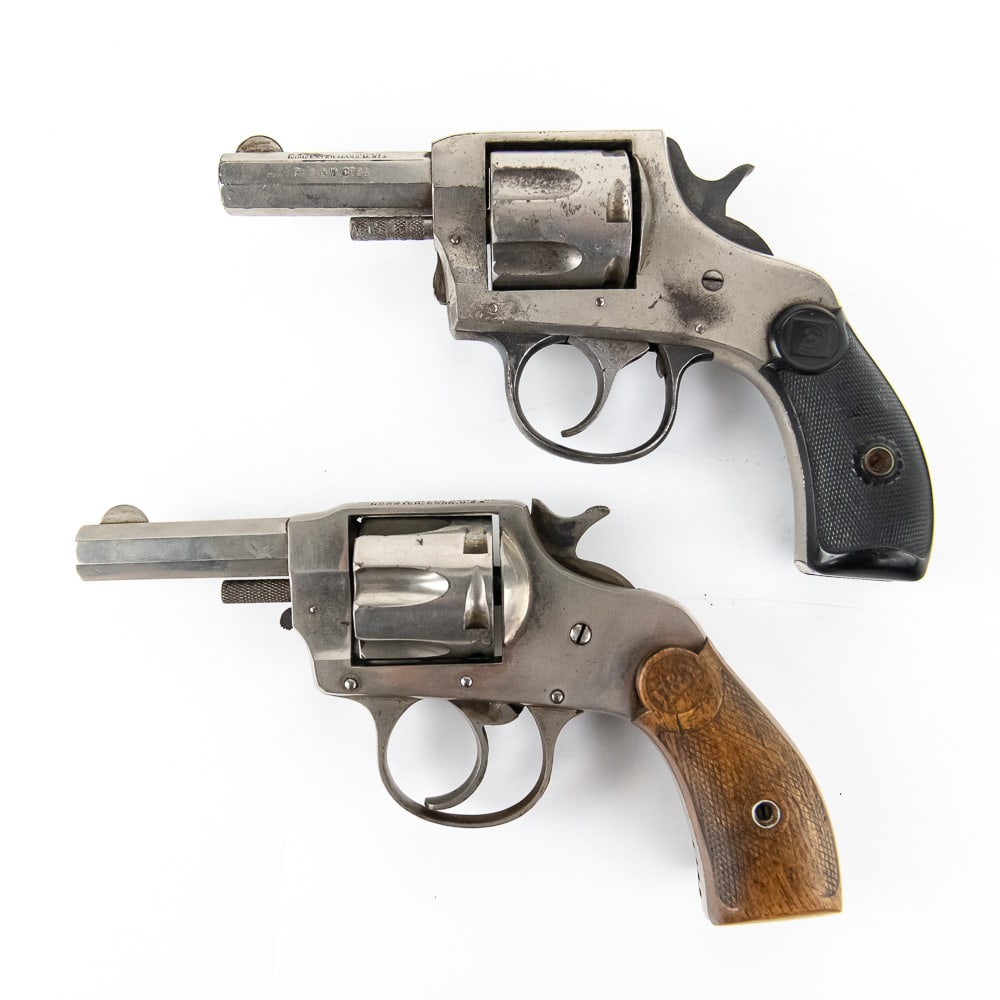 Pair of Double Action Pocket Revolvers .32 cal (C) (1 of 16)