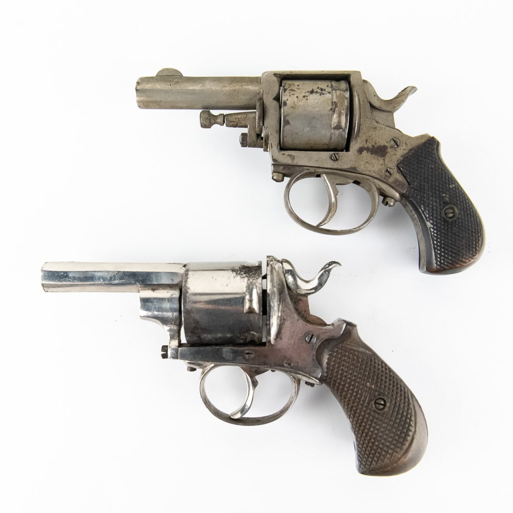 Two Early 20th Century Belgian Pocket Revolvers(C): Lot of two early 20th century Belgian pocket pistols. These smaller framed revolvers were extremely popular from the 1890s through the early 1900s for personal defense. The first revolver displays