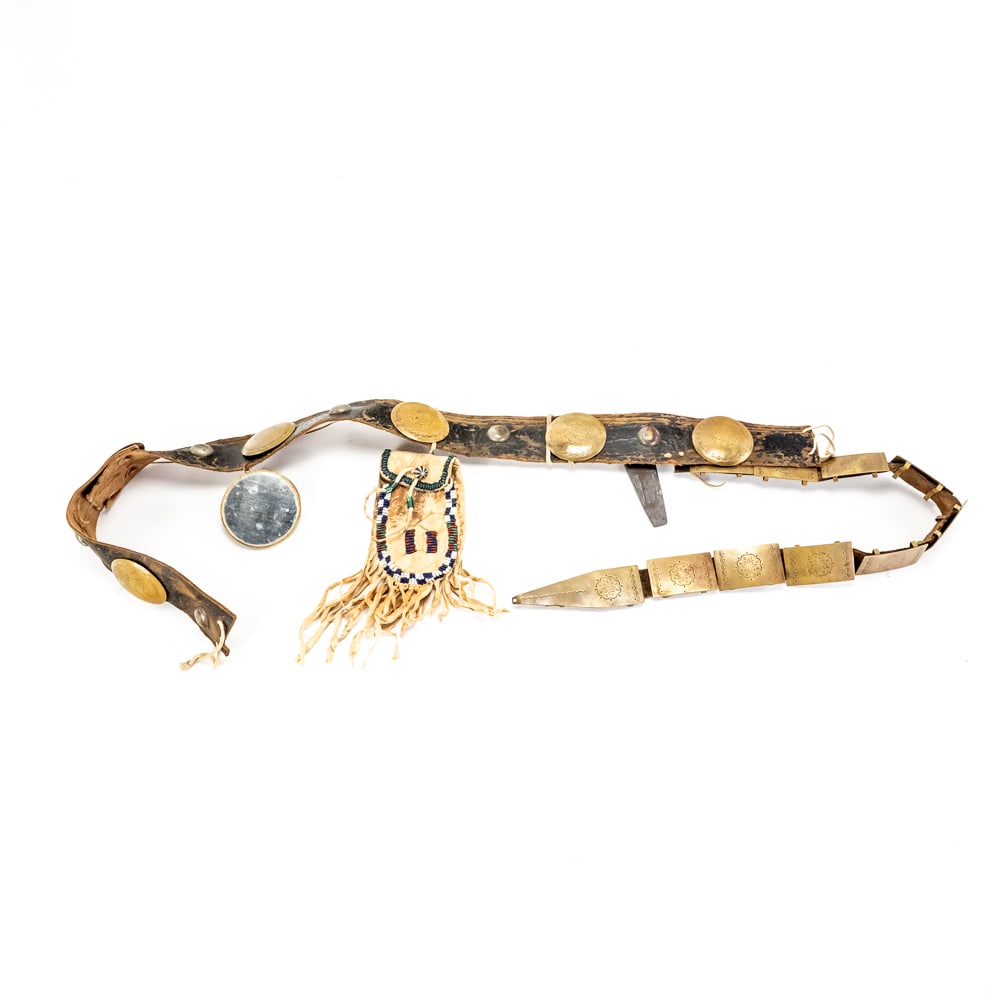 Native American Style Beaded Belt Set: This striking Plains-style leather belt assembly features a collection of traditional trade-inspired elements, including a main belt adorned with large, stamped brass conchos and a secondary hanging
