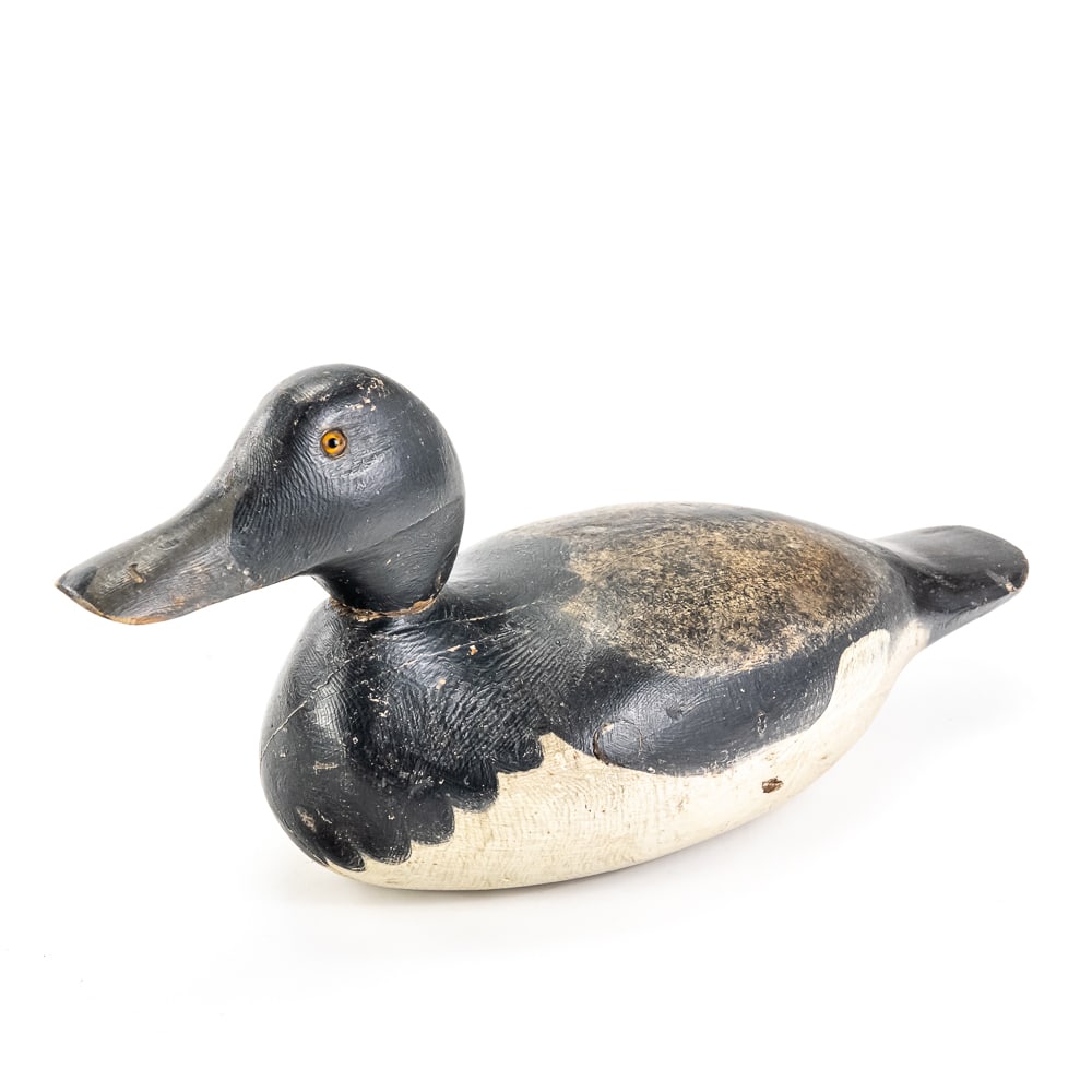 Mason Bluebill Drake Decoy, c. 1920s: This "Standard Grade" Bluebill (Greater Scaup) drake is a classic example of the late-production output from the renowned Mason Decoy Factory of Detroit, Michigan, dating to the final years of their