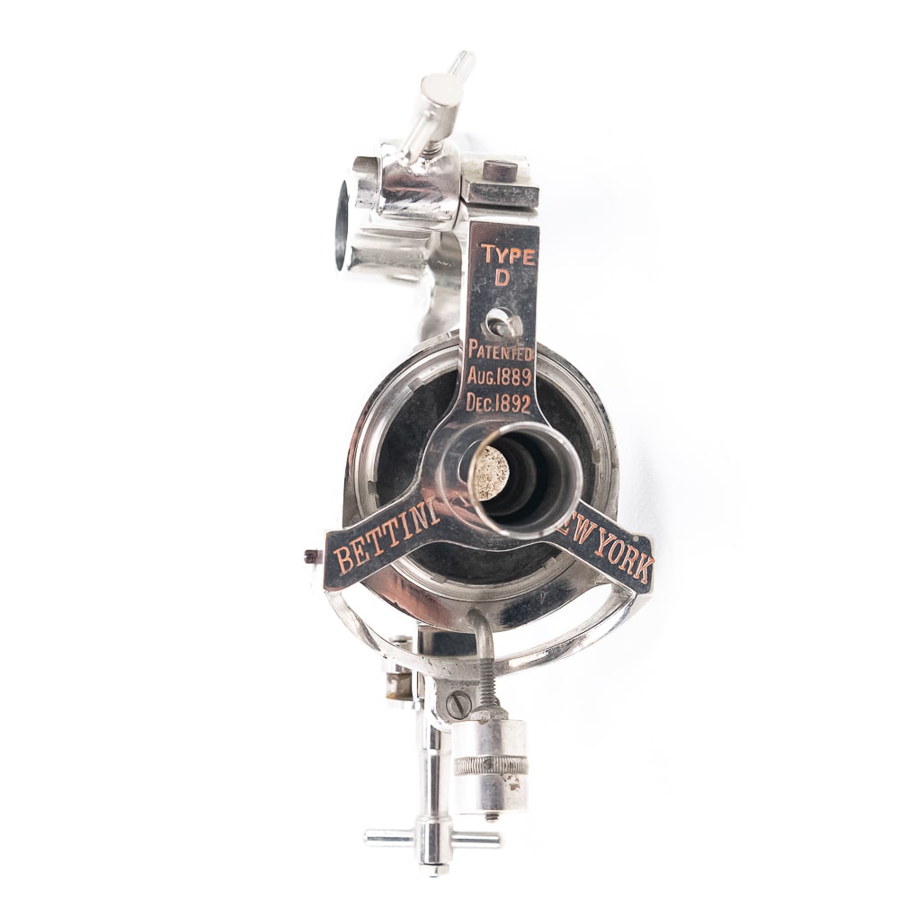 Bettini Type D Reproducer & Carriage: Bettini Type D reproducer and carriage for an Edison Concert cylinder phonograph. In overall good condition with good plating. Reproducer is missing the spider and stylus. Diaphragm intact. From the