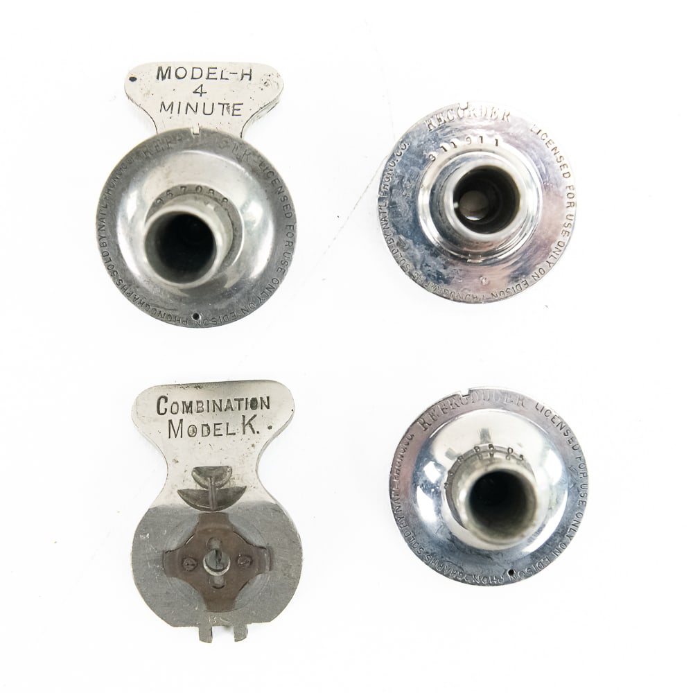 3 -Piece Lot of Various Edison Reproducers and R: Includes one Model H 4-minute with a good stylus, one combination K reproducer with two good styluses (but a broken hinge block), and one Edison recorder body missing its cutting stylus. From the
