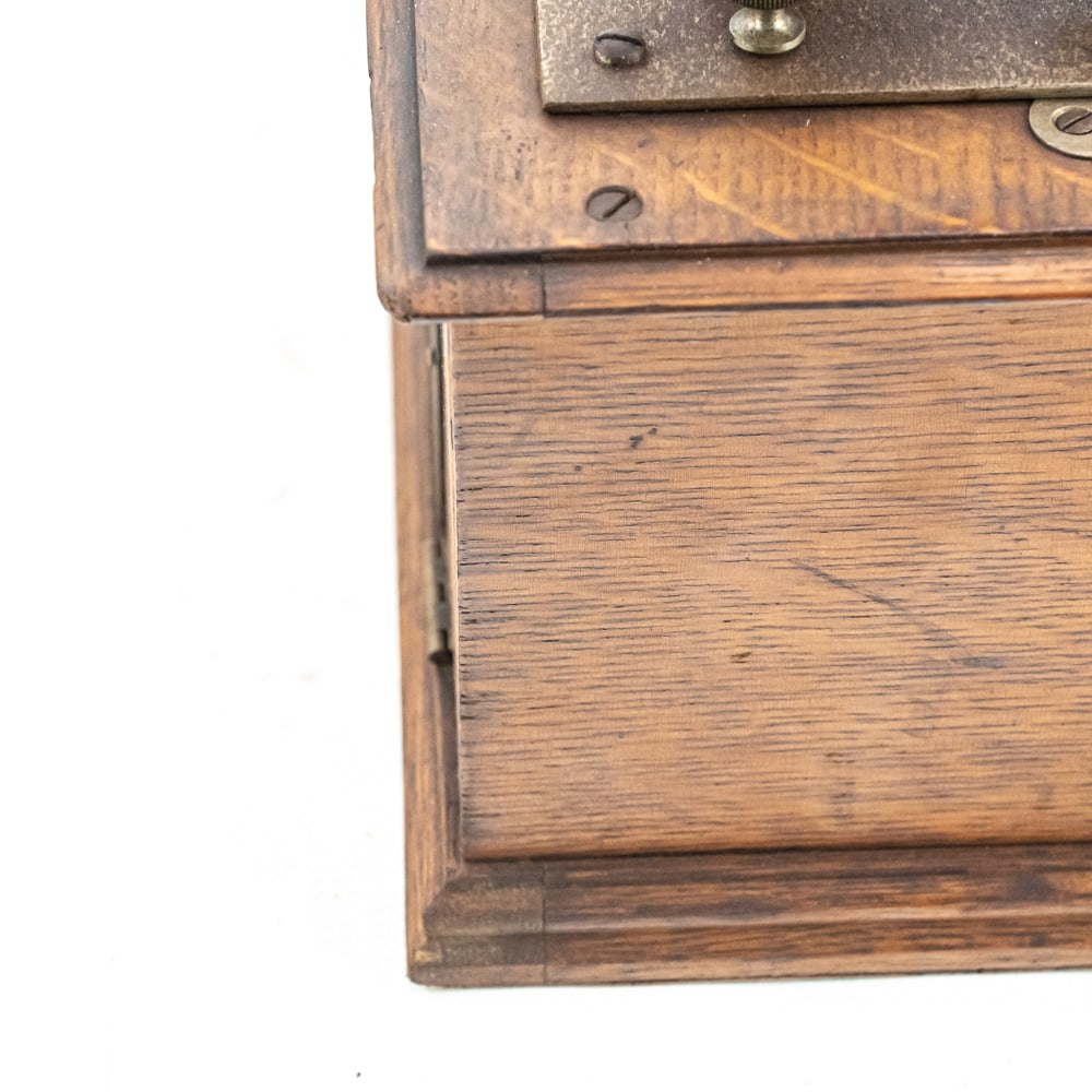 American Graphophone Type I Electric Phonograph - 9