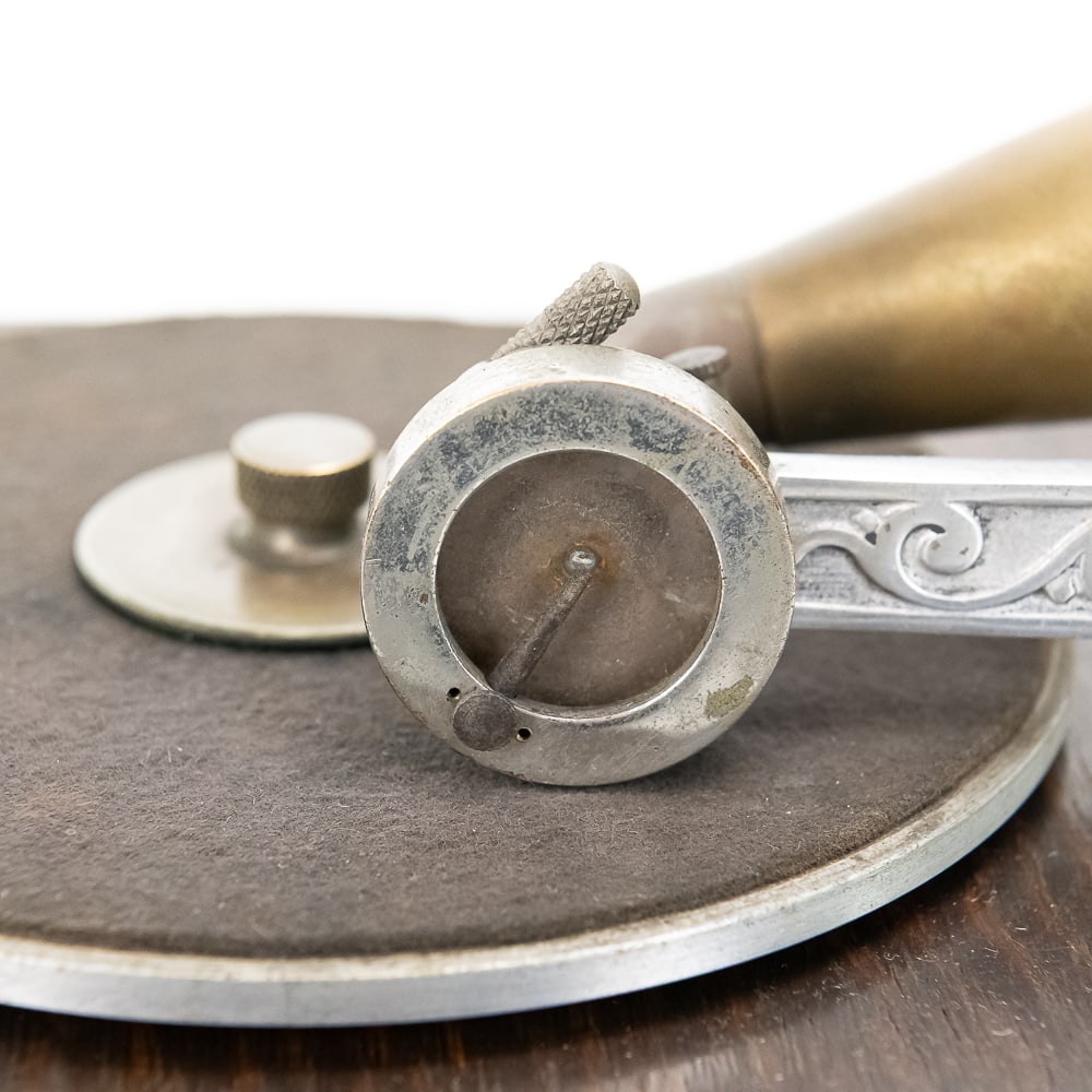 Columbia Type AJ Disc Graphophone - 5