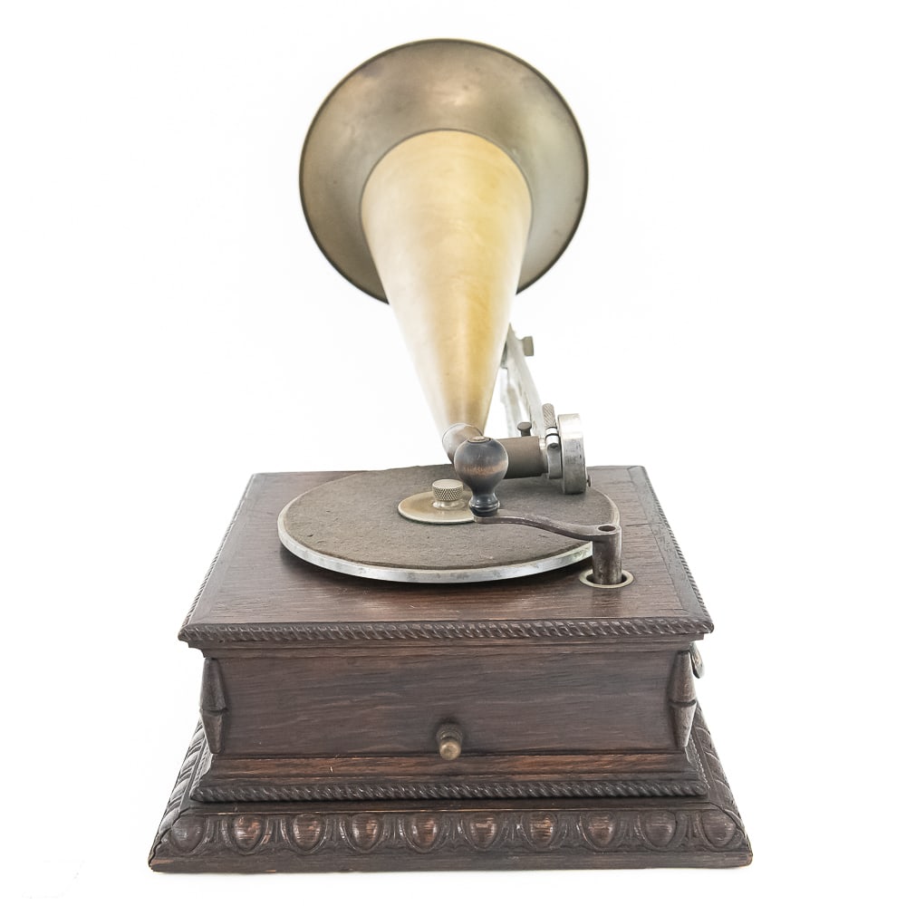 Columbia Type AJ Disc Graphophone - 7