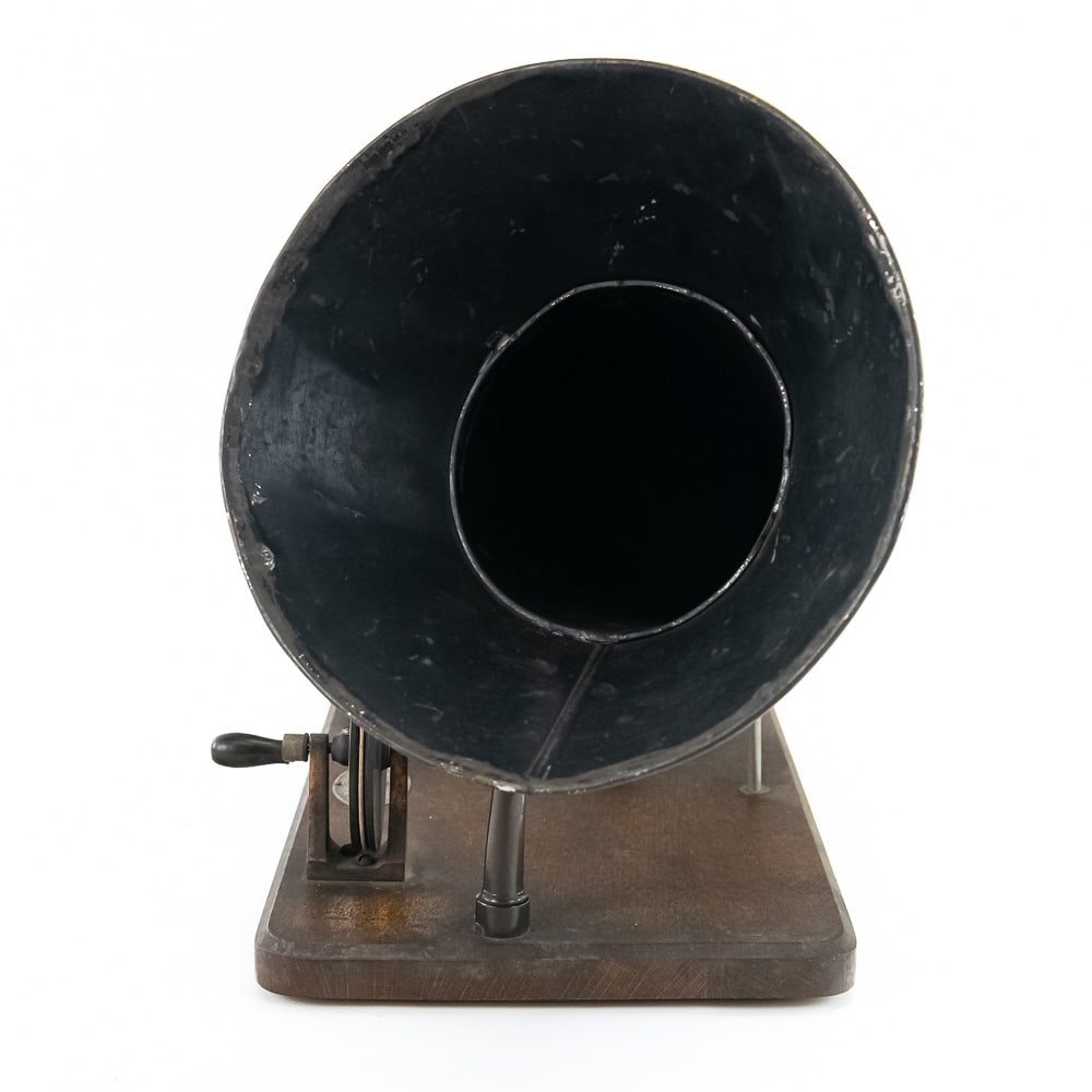 Hand Wind Berliner Disc Gramaphone - 12
