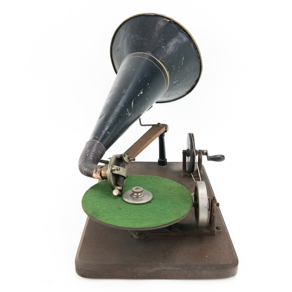 Hand Wind Berliner Disc Gramaphone - 9