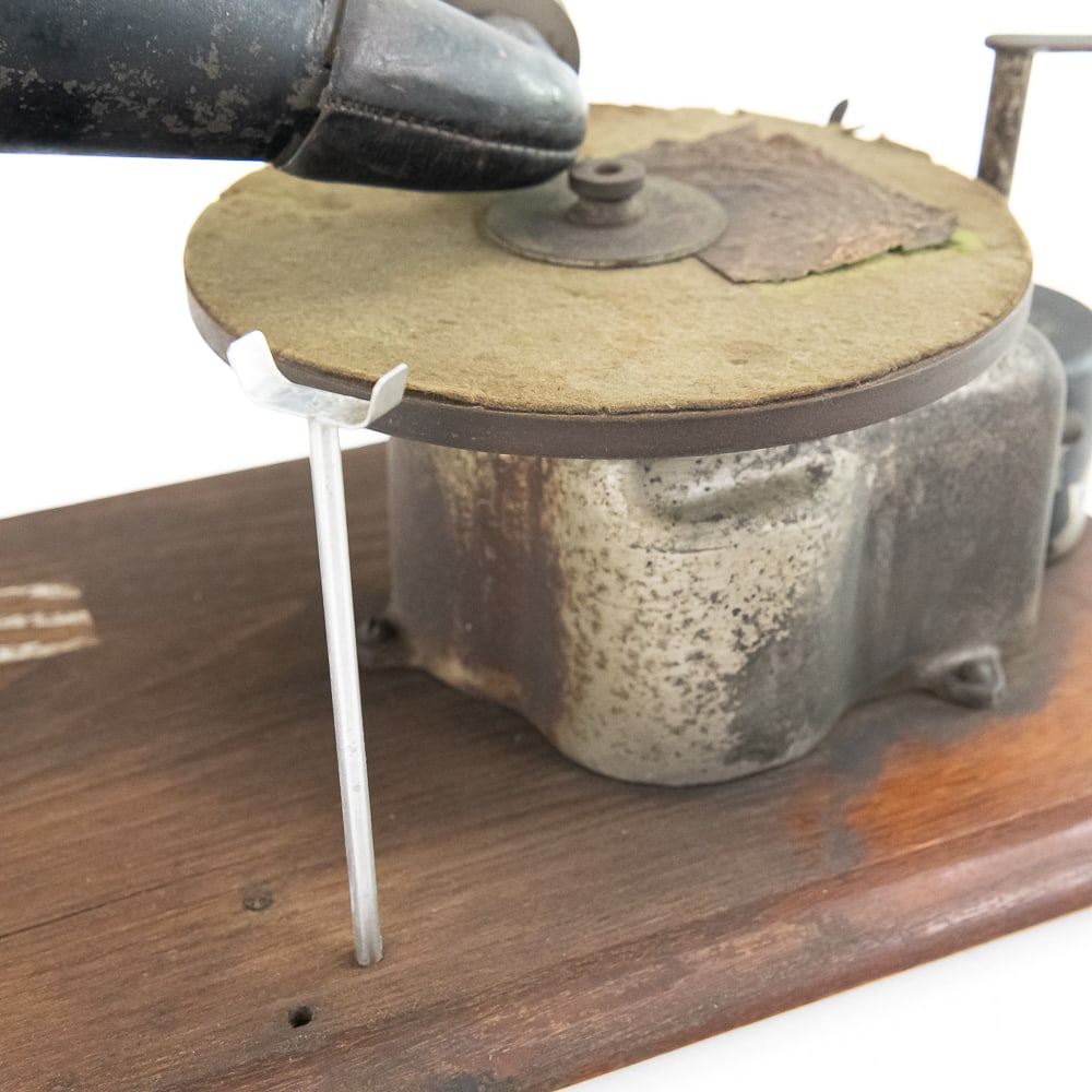 Berliner JS Disc Phonograph - 9