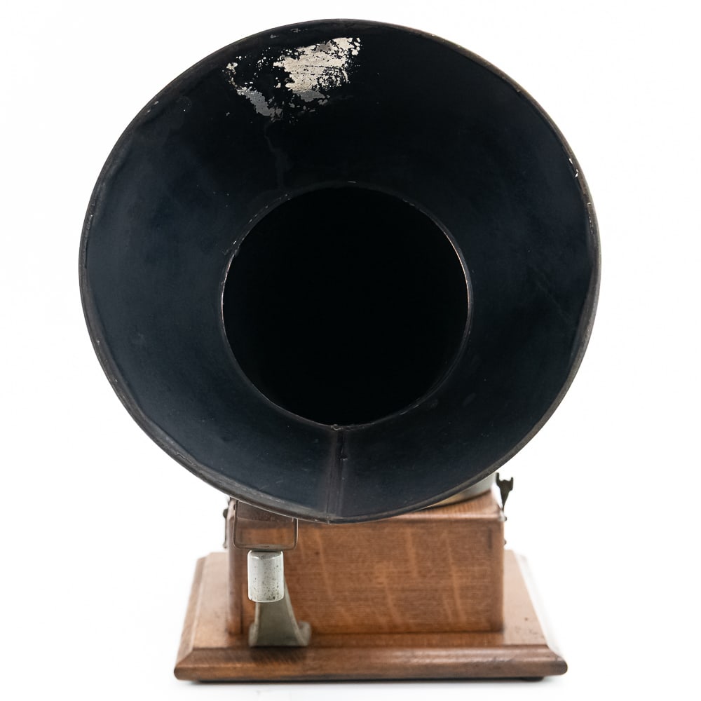 Berliner Improved Gramophone Disc Phonograph - 2
