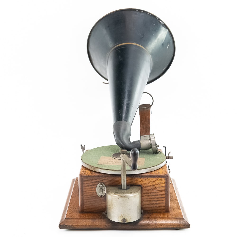 Berliner Improved Gramophone Disc Phonograph - 8