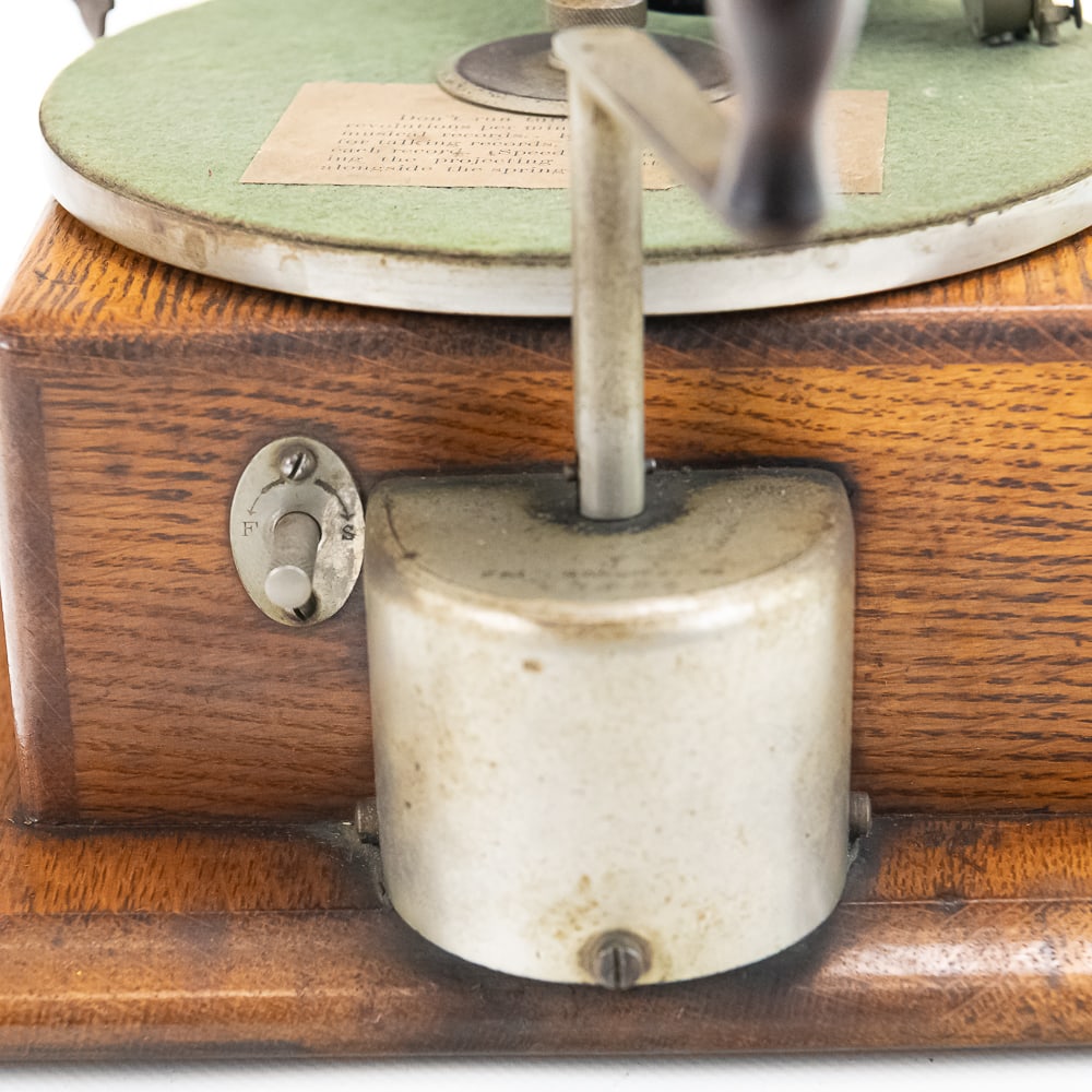 Berliner Improved Gramophone Disc Phonograph - 9