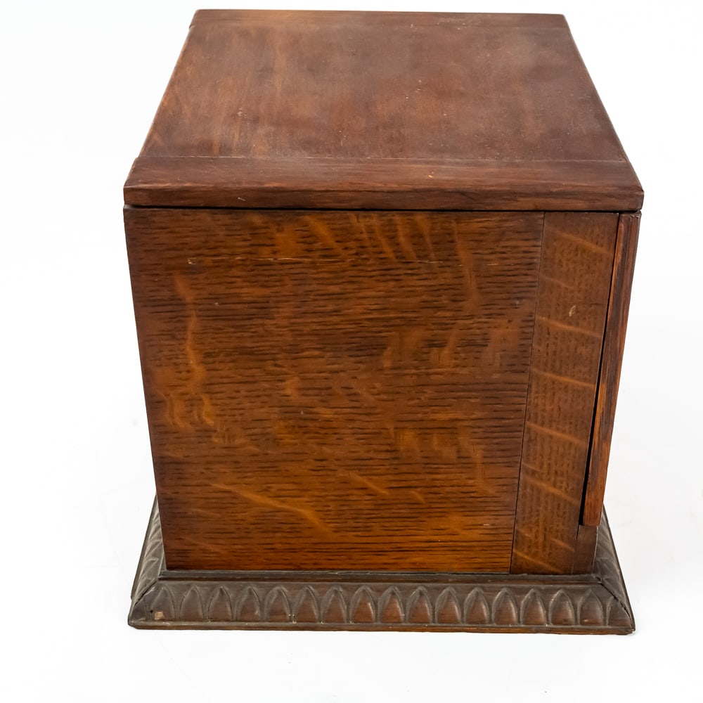 Oak 7" Berliner Disc Record Storage Box - 6