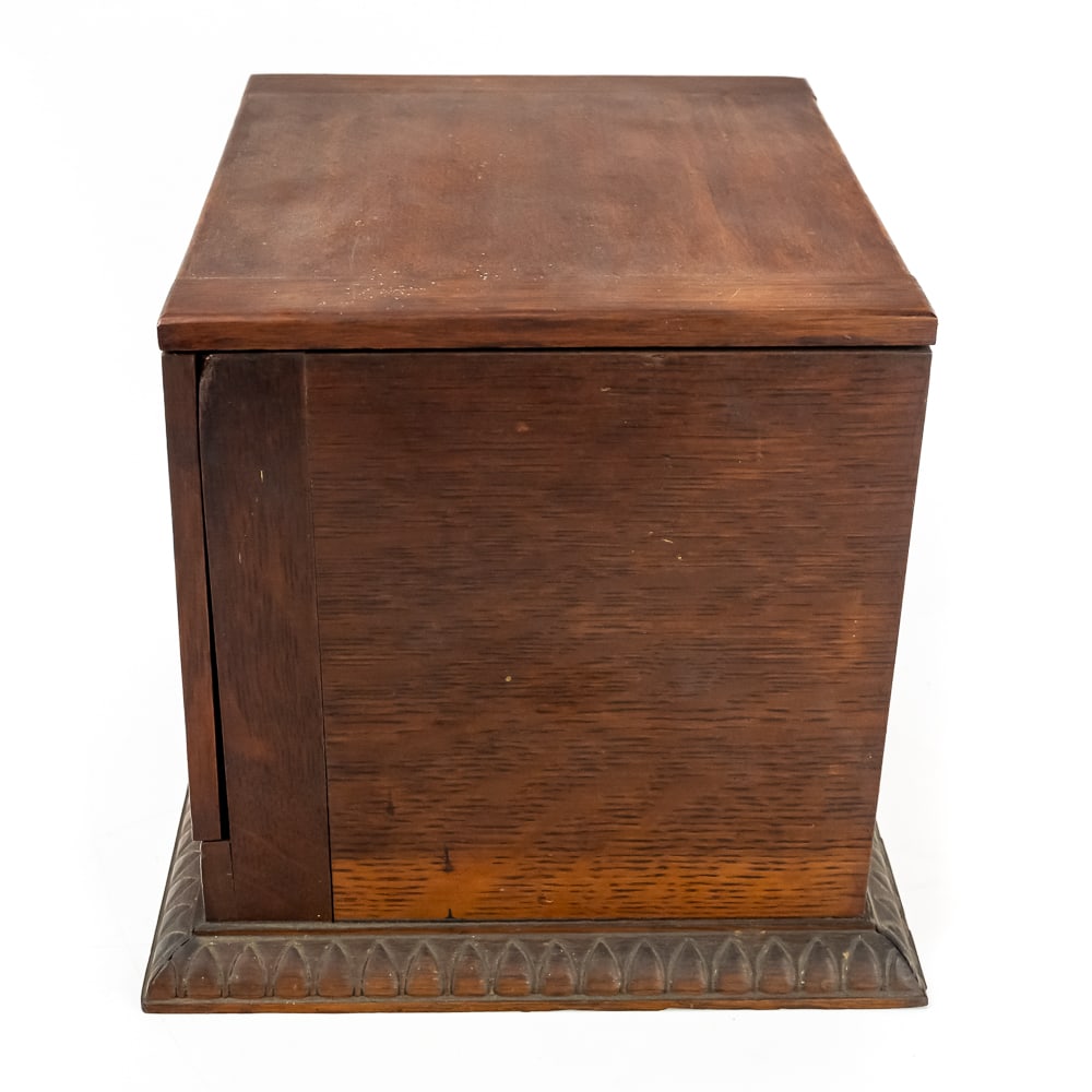 Oak 7" Berliner Disc Record Storage Box - 9