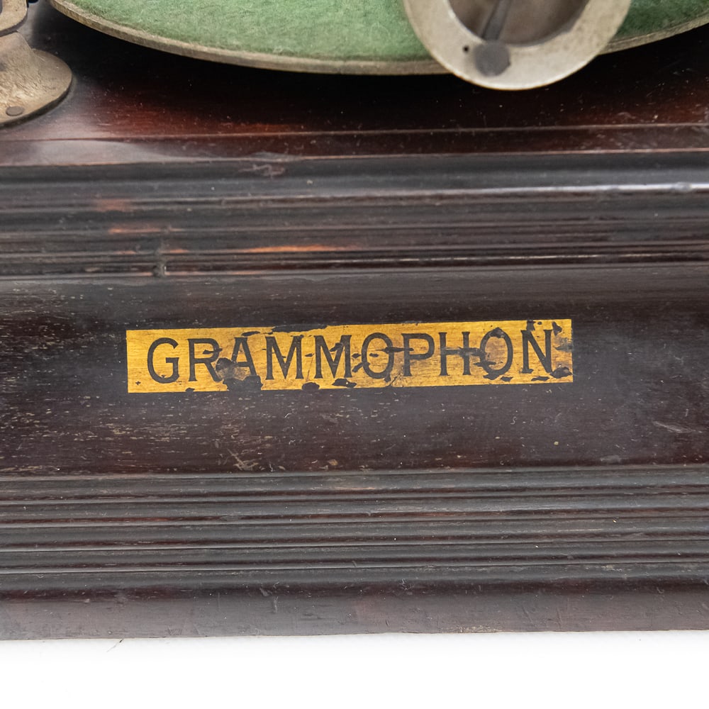 German Berliner Disc Phonograph - 3
