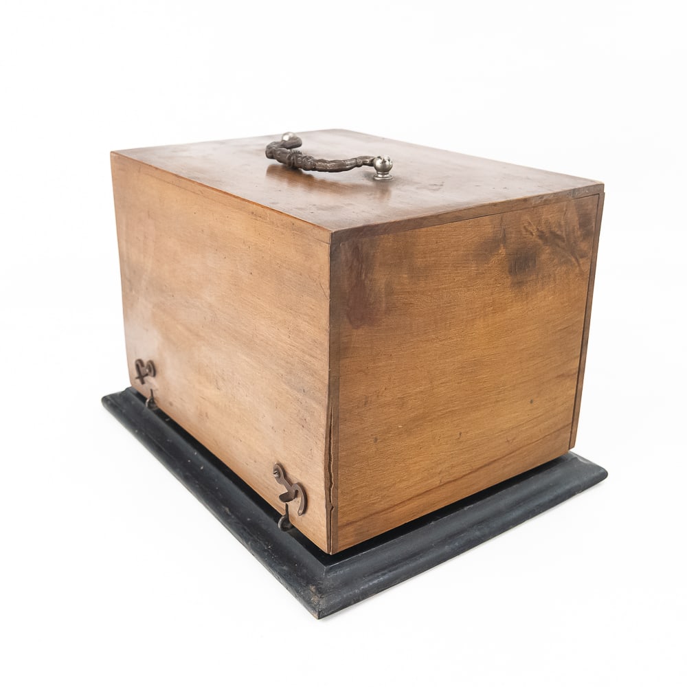 Phénix Cylinder Phonograph - 2