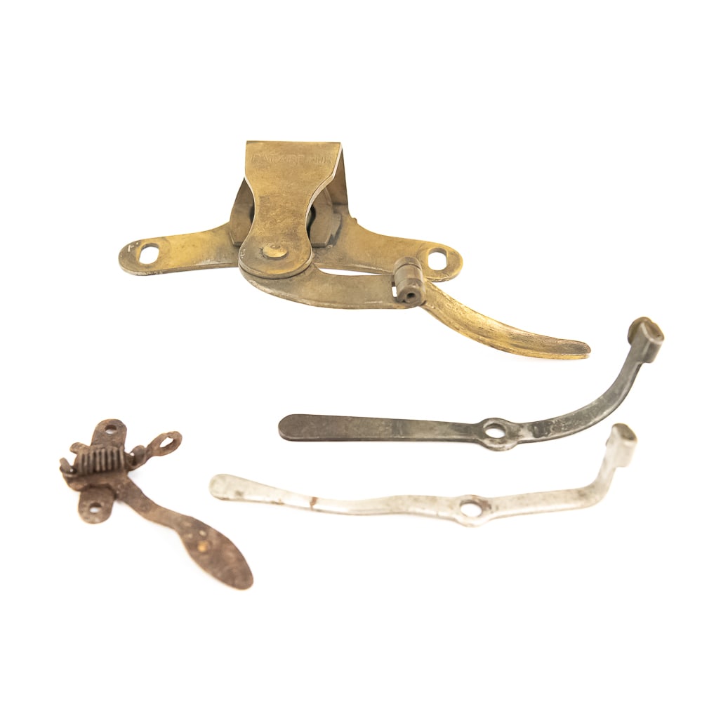 Four-Piece Lot of Various Brake Assemblies (1 of 5)