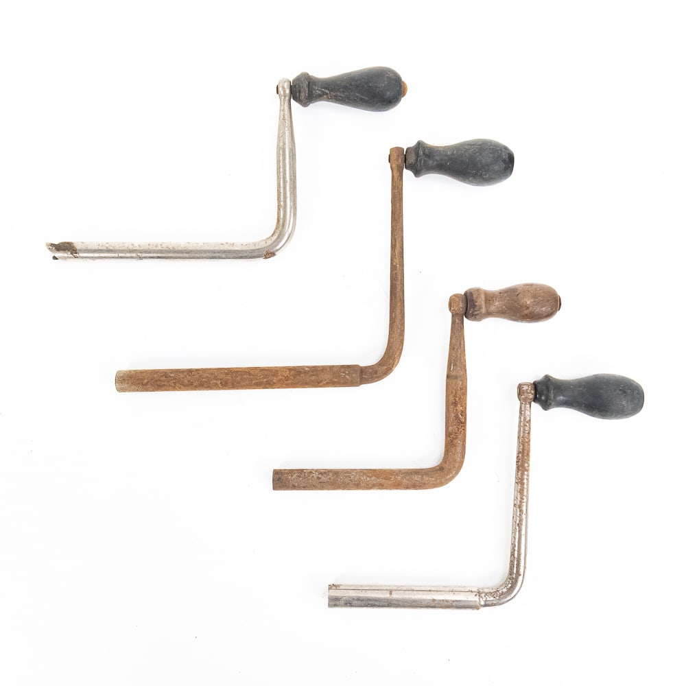 4 Piece Lot of Disc Phonograph Cranks: Off-brand aftermarket disc phonograph cranks (one slotted, three threaded). All have some rust and deterioration. See photographs. From the Allen Koenigsberg collection